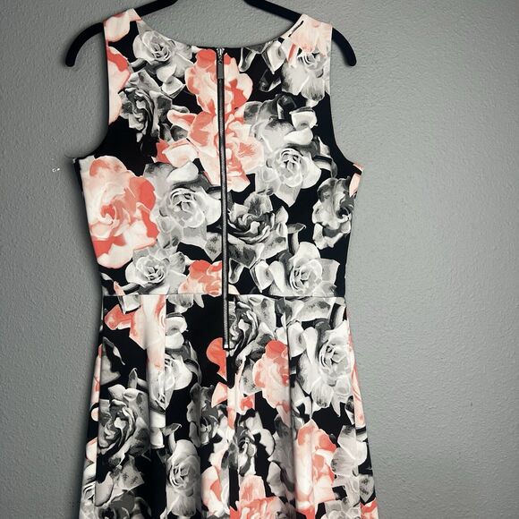 Alfani Floral Sleeveless Dress Women Size S Fit & Flare Peach Black Empire Waist - Picture 3 of 9
